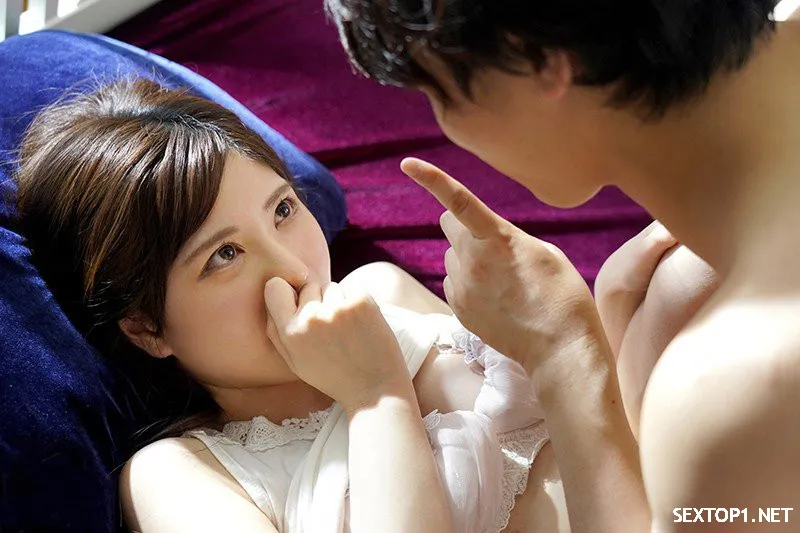 Dẫn bạn về nhà, bị người yêu luôn cô vợ của mình